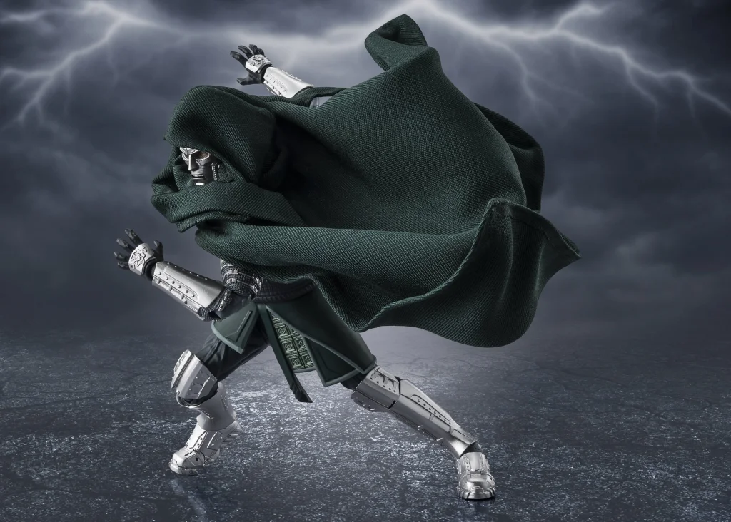 The Avengers - S.H.Figuarts - Doctor Doom