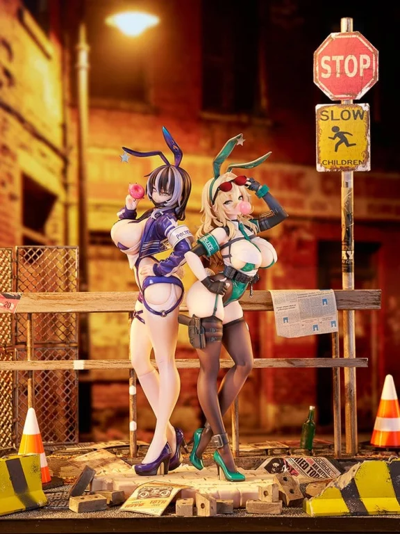 CheLA77 - Scale Figure - Bunny Cops_01
