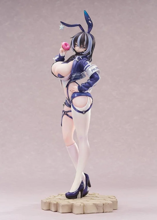 CheLA77 - Scale Figure - Bunny Cops_02