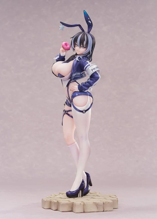 CheLA77 - Scale Figure - Bunny Cops_02