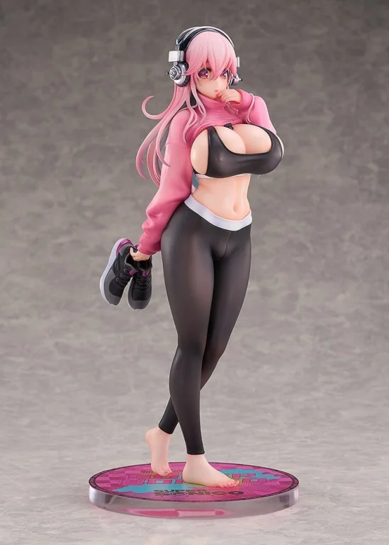 Super Sonico - Scale Figure - Super Sonico (Exercise Ver.)