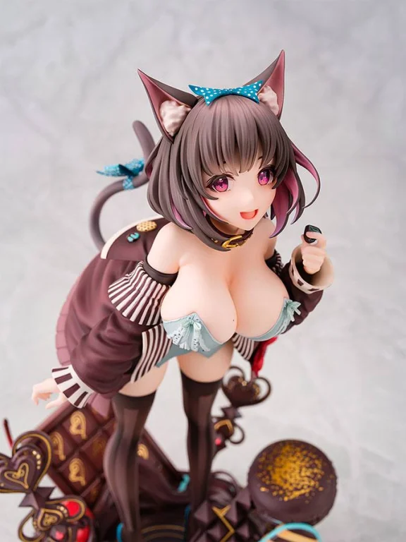 yaman** - Scale Figure - Mauve
