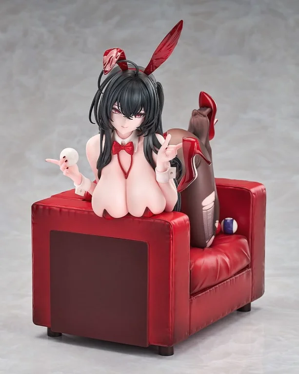 Azur Lane - Scale Figure - Taihou (Fun on the Baize) (Illustration Ver.)