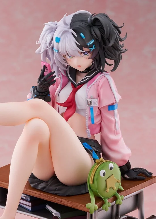 Snowbreak - Scale Figure - Eatchel (The Cub: Overdue Radiance)