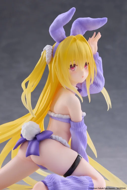 To Love-Ru - MOFLOCK - Golden Darkness (Fluffy Bunny Ver.)