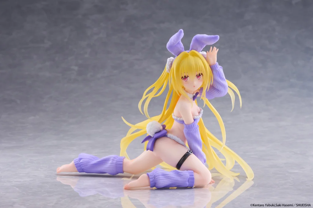 To Love-Ru - MOFLOCK - Golden Darkness (Fluffy Bunny Ver.)