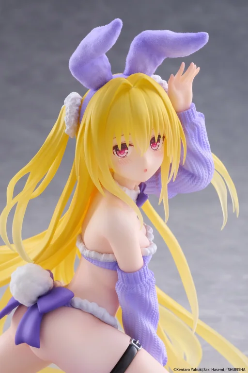To Love-Ru - MOFLOCK - Golden Darkness (Fluffy Bunny Ver.)