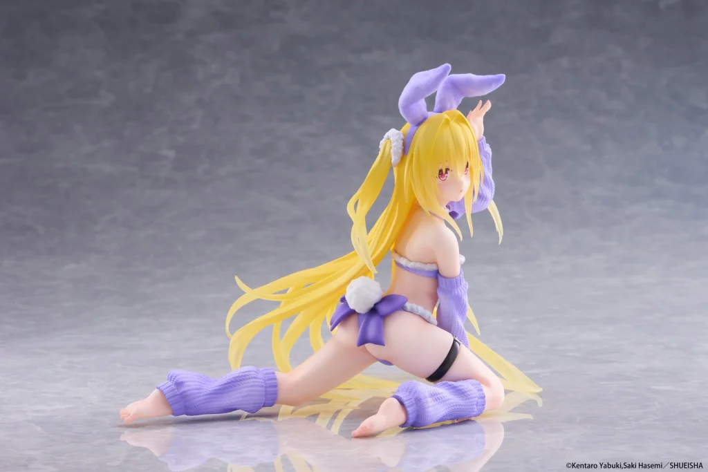 To Love-Ru - MOFLOCK - Golden Darkness (Fluffy Bunny Ver.)