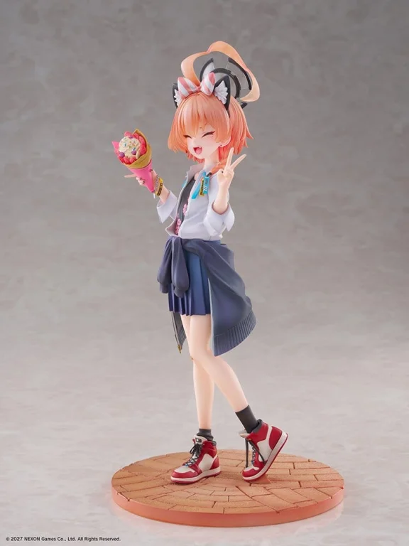 Blue Archive - Scale Figure - Neru Mikamo (School) (Memorial Lobby Ver.)
