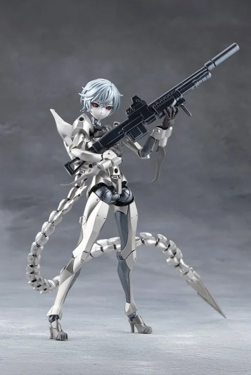 Megalomaria Unlimited Universe - Plastic Model Kit - Wreckage Hunter