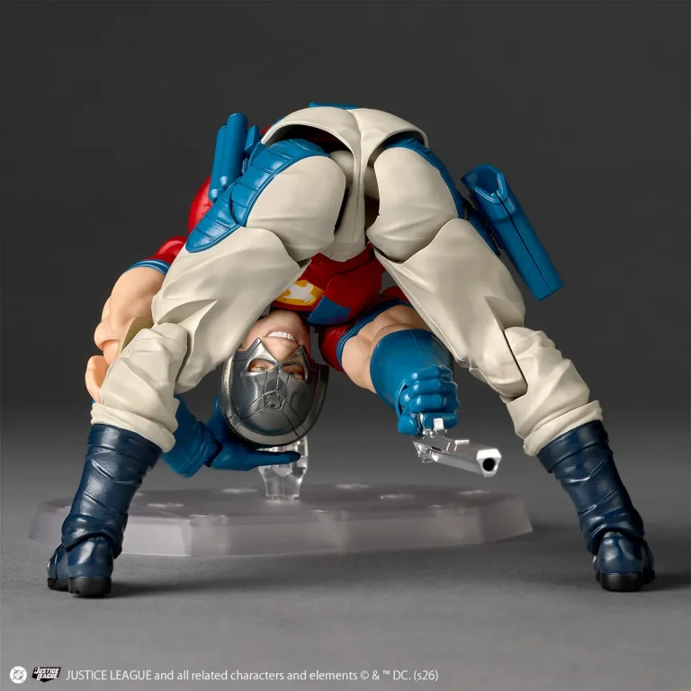 Justice League - Revoltech - Amazing Yamaguchi - Peacemaker