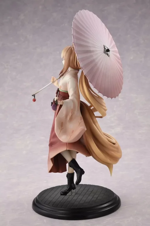 Spice and Wolf - Scale Figure - Holo (Hakama ver.)
