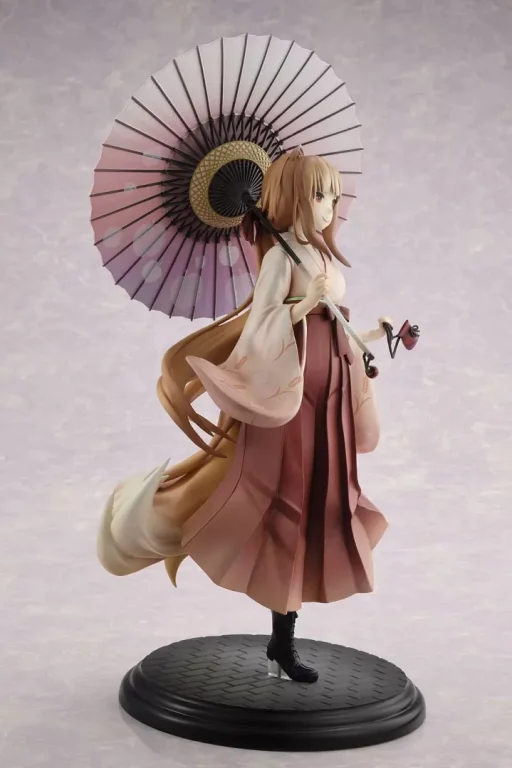 Spice and Wolf - Scale Figure - Holo (Hakama ver.)