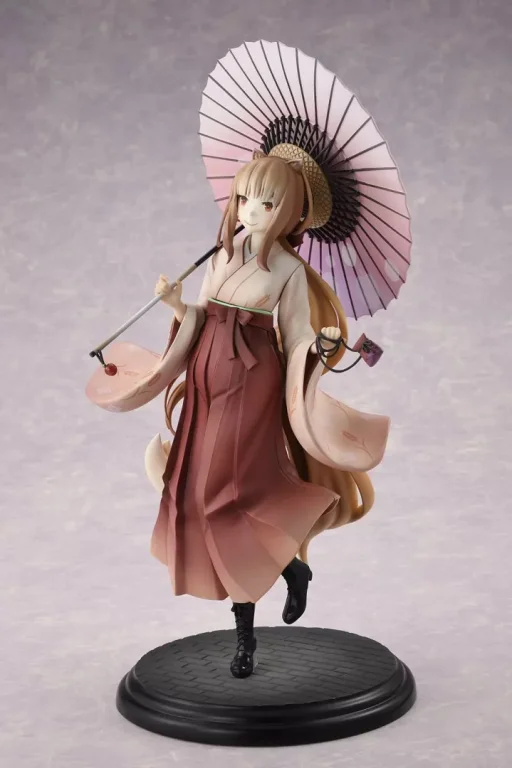 Spice and Wolf - Scale Figure - Holo (Hakama ver.)