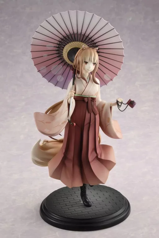 Spice and Wolf - Scale Figure - Holo (Hakama ver.)