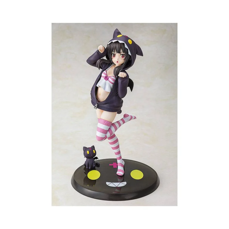 KonoSuba - Scale Figure - Megumin (Hoodie Look Chomusuke ver.)
