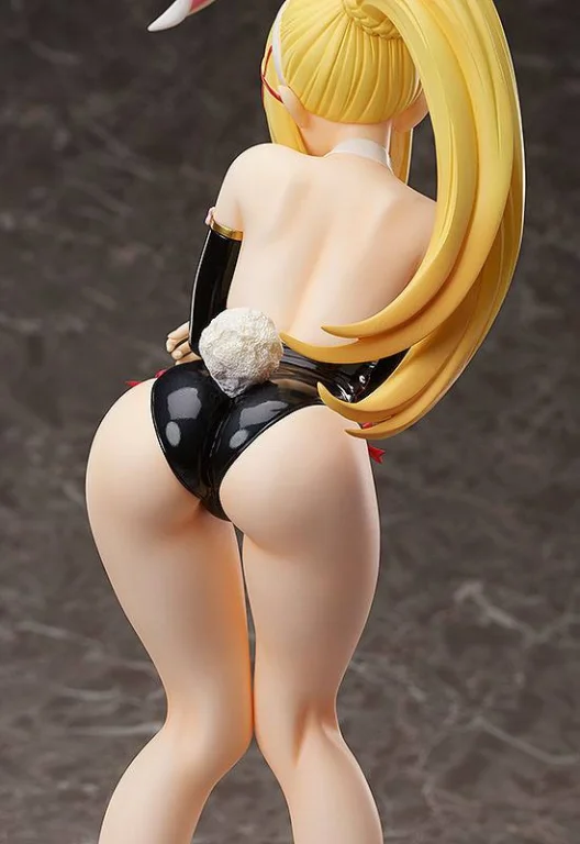 KonoSuba - Scale Figure - Darkness (Bare Leg Bunny Ver.)