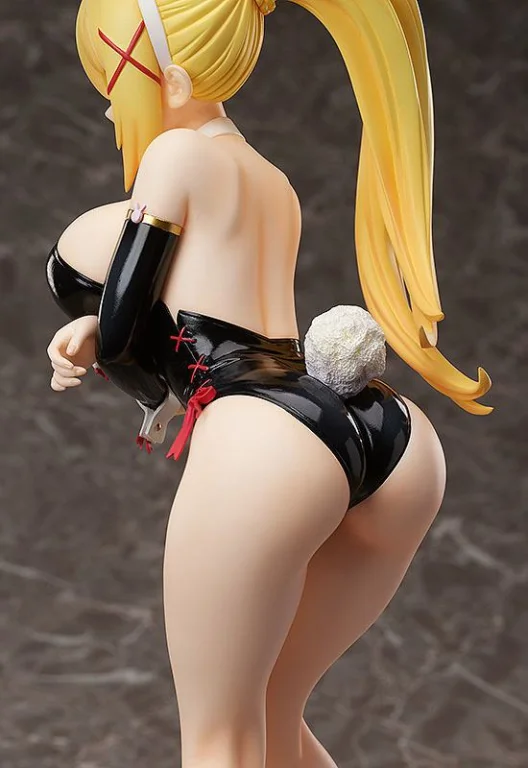 KonoSuba - Scale Figure - Darkness (Bare Leg Bunny Ver.)