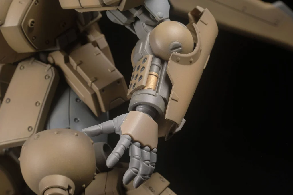 Assault Suits Leynos - Scale Plastic Kit - AS-5E3 Leynos (Mass Production-Type Renewal Ver.)