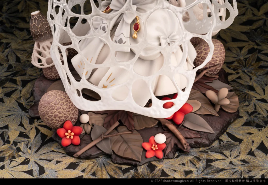 The Mushroom Girls - Scale Figure - Dictyophora Indusiata