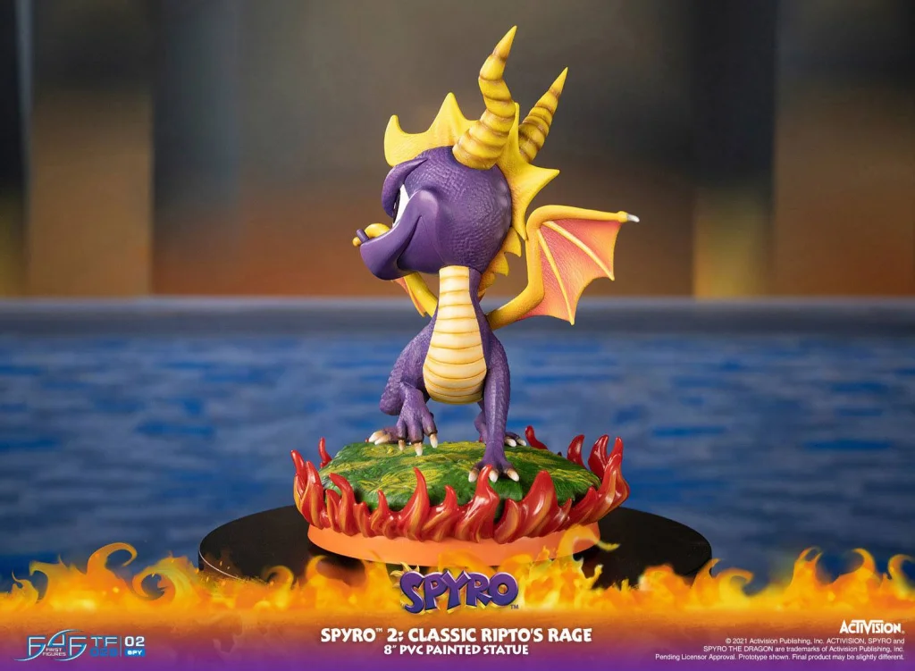 Spyro - Non-Scale Figure - Spyro