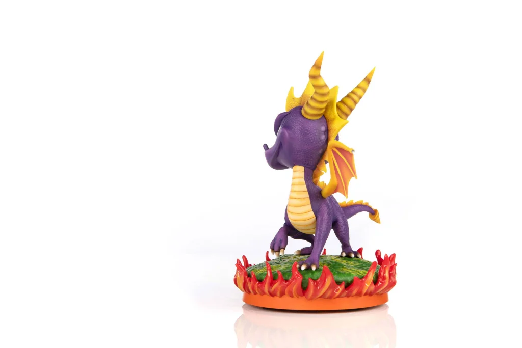 Spyro - Non-Scale Figure - Spyro