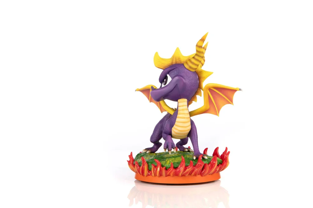 Spyro - Non-Scale Figure - Spyro