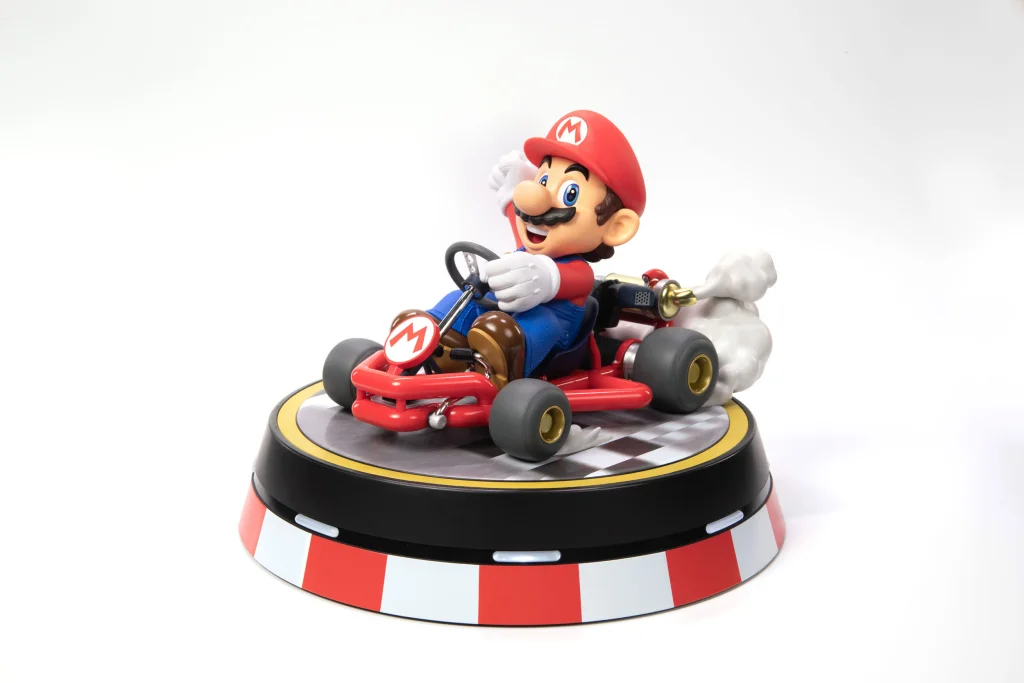 Mario Kart - First 4 Figures - Mario (Collector's Edition)