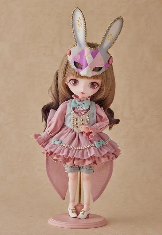 Harmonia bloom - Seasonal Doll - Beatrice
