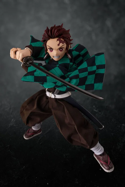 Demon Slayer - Scale Figure - Tanjirō Kamado