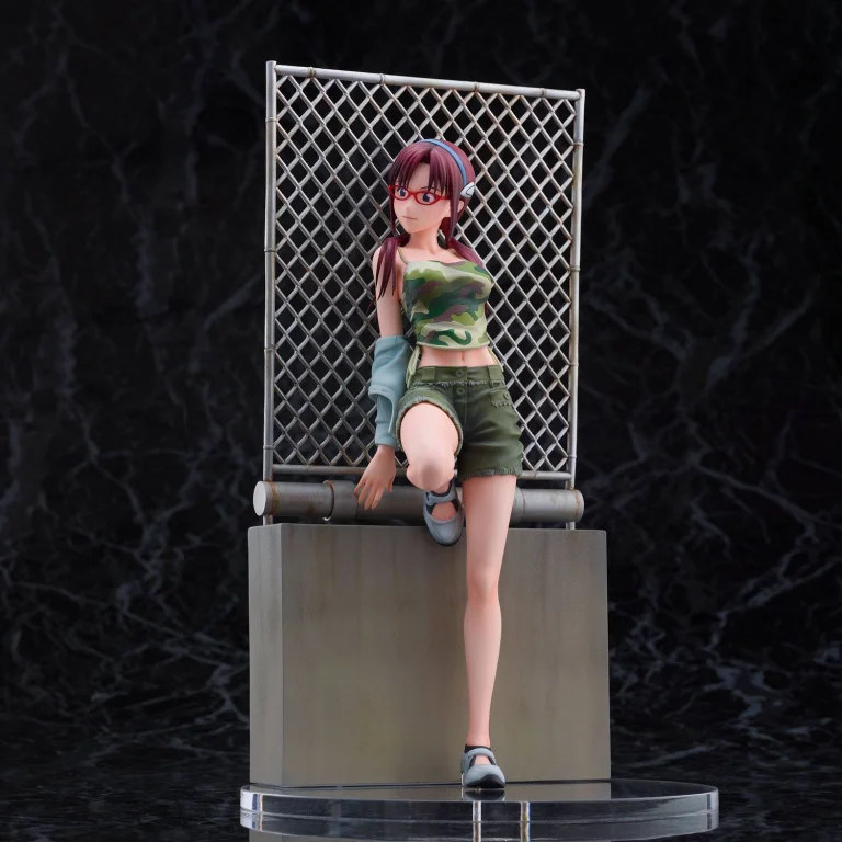 Evangelion - Non-Scale Figure - Makinami Mari Illustrious