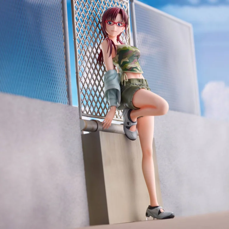 Evangelion - Non-Scale Figure - Makinami Mari Illustrious