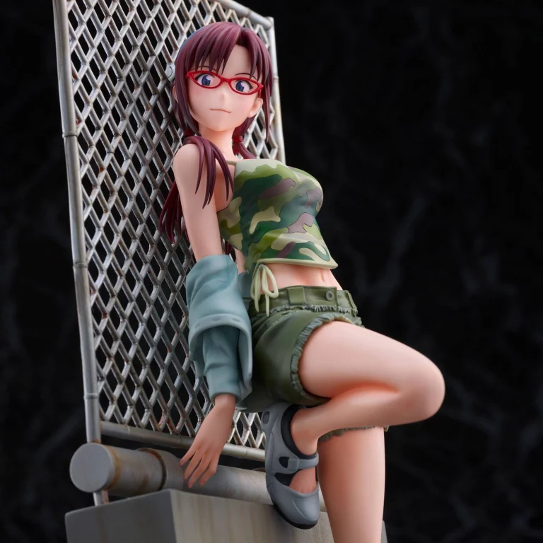 Evangelion - Non-Scale Figure - Makinami Mari Illustrious