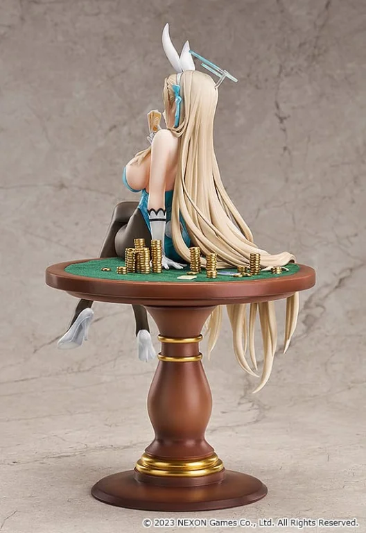 Blue Archive - Scale Figure - Asuna Ichinose (Bunny Girl Game Playing Ver.)