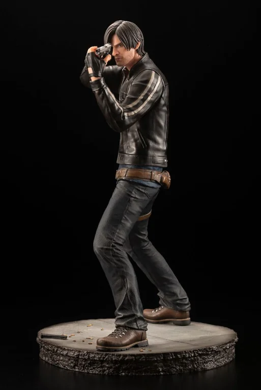 Resident Evil - ARTFX - Leon S. Kennedy