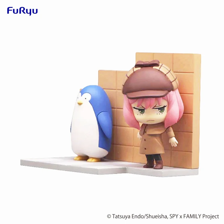 SPY&times;FAMILY - Hold Figure - Anya Forger & Penguin