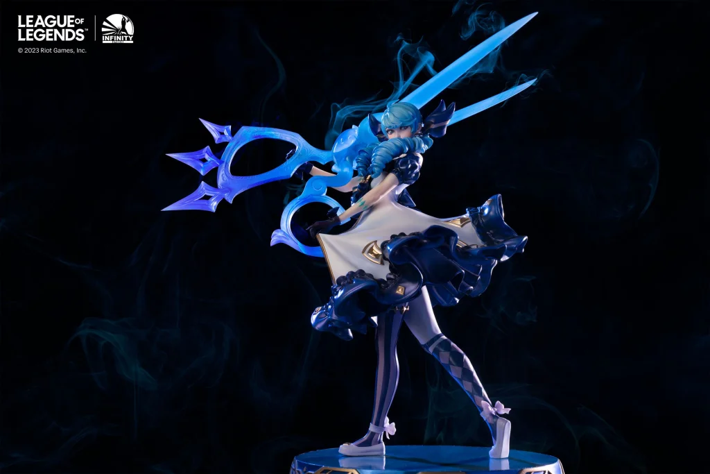 League of Legends - Scale Figure - The Hallowed Seamstress Gwen