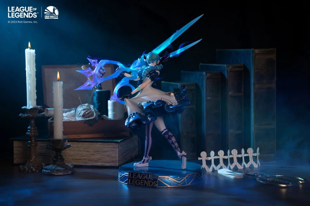 League of Legends - Scale Figure - The Hallowed Seamstress Gwen