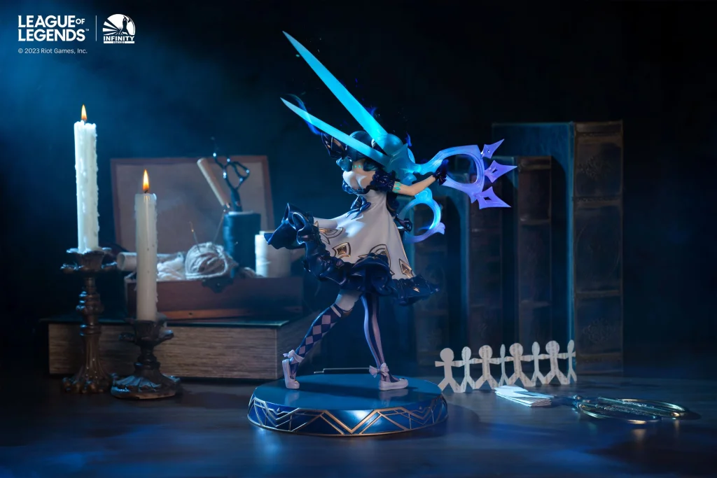 League of Legends - Scale Figure - The Hallowed Seamstress Gwen