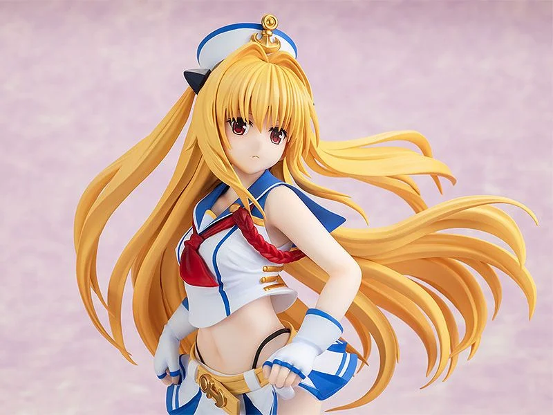To Love-Ru - CAworks - Golden Darkness (Breezy Seaside ver.)