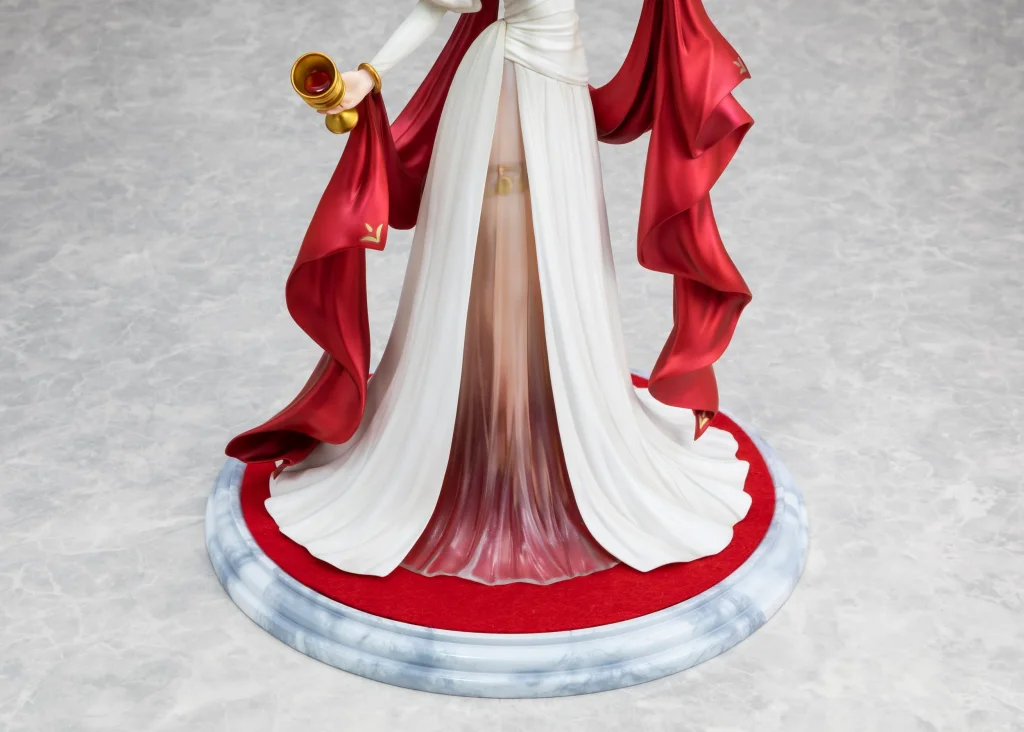 Fate/Grand Order - Scale Figure - Saber/Nero Claudius (Venus' Silk Ver.)