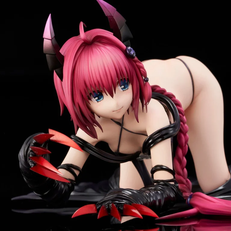 To Love-Ru - Scale Figure - Mea Kurosaki (Darkness Ver.)