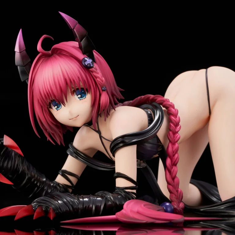 To Love-Ru - Scale Figure - Mea Kurosaki (Darkness Ver.)