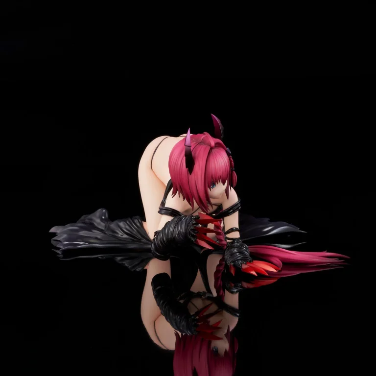 To Love-Ru - Scale Figure - Mea Kurosaki (Darkness Ver.)