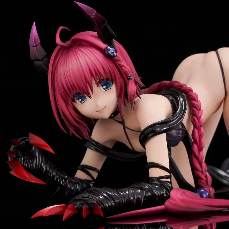 To Love-Ru - Scale Figure - Mea Kurosaki (Darkness Ver.)