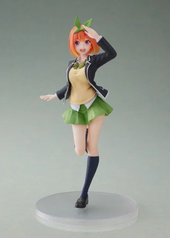 Produktbild zu The Quintessential Quintuplets - Coreful Figure - Yotsuba Nakano (School Uniform ver. ~Renewal~)