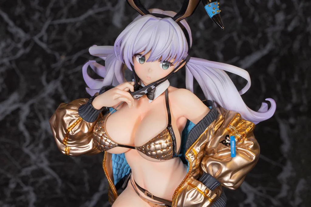 saitom - Scale Figure - Mimi Usada (Gold ver.)