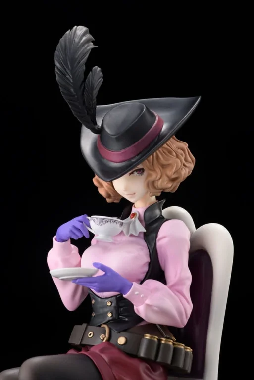 Persona 5 - Scale Figure - Haru Okumura (Phantom Thief Ver.)