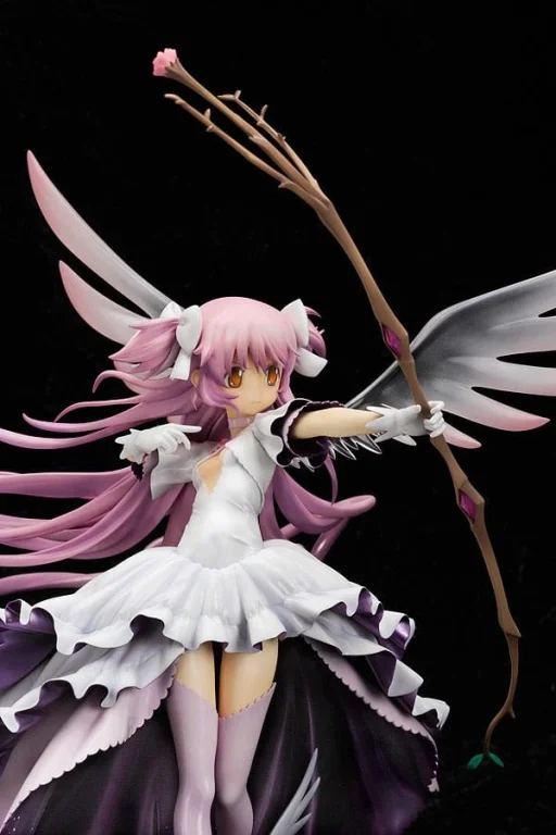 Puella Magi Madoka Magica - Scale Figure - Madoka Kaname (Ultimate)