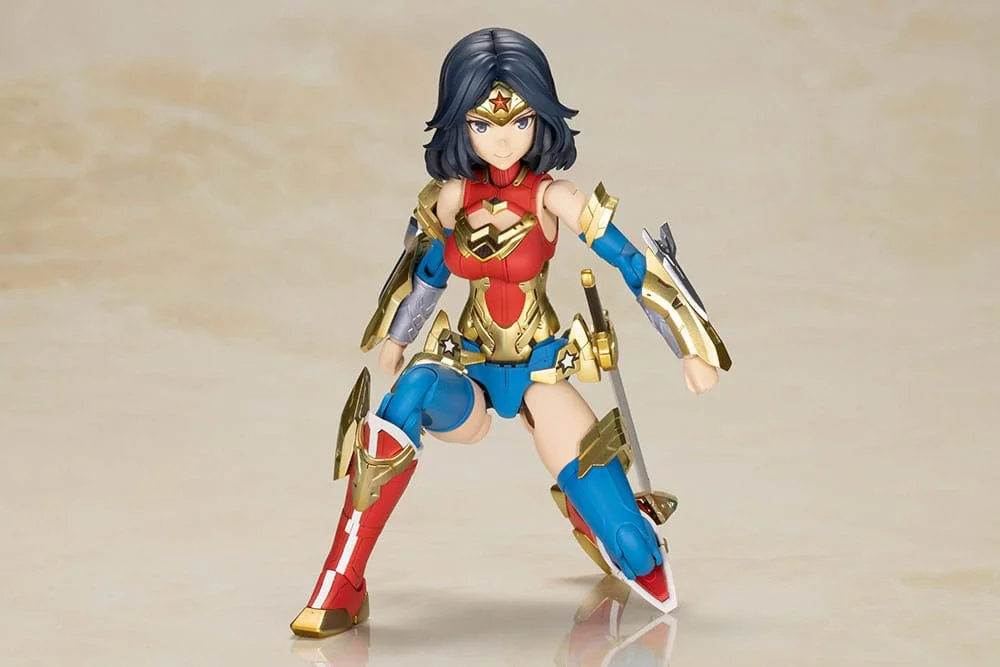 DC Comics - Plastic Model Kit - Wonder Woman (Humikane Shimada Ver.)